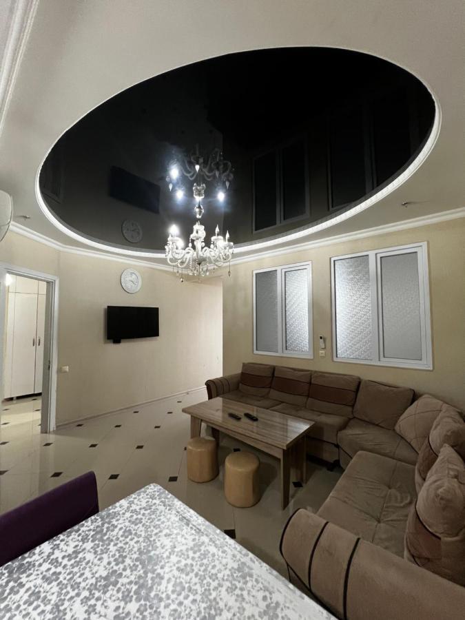 Sea Apartments Батуми Екстериор снимка